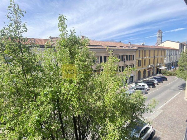 appartamento in vendita a Lecco in zona Viale Turati
