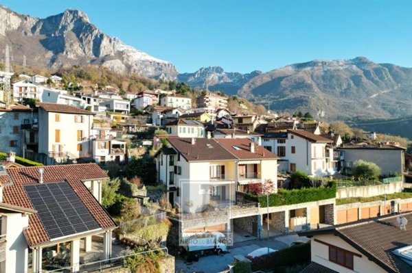 casa indipendente in vendita a Lecco in zona Acquate