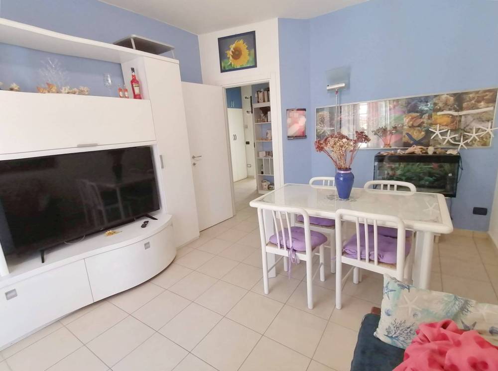 appartamento in vendita a Lecco in zona Lecco Centro