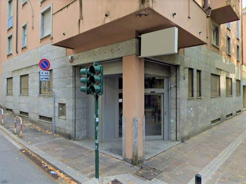 negozio in vendita a Lecco in zona Viale Turati