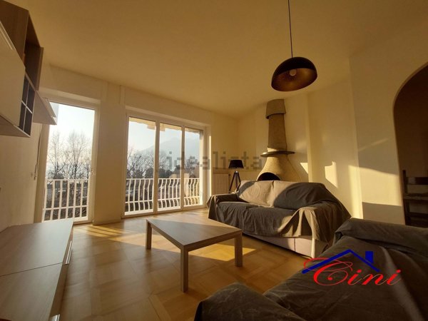 casa indipendente in vendita a Lecco in zona Chiuso