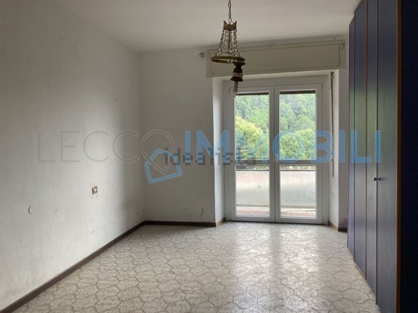 appartamento in vendita a Lecco in zona Malavedo
