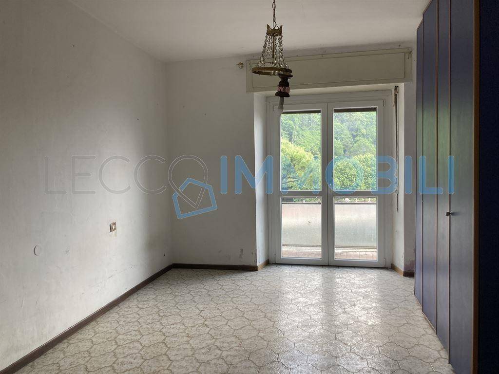 appartamento in vendita a Lecco in zona Malavedo