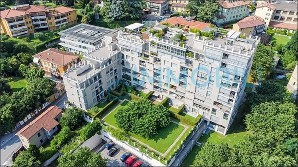 appartamento in vendita a Lecco in zona Rancio