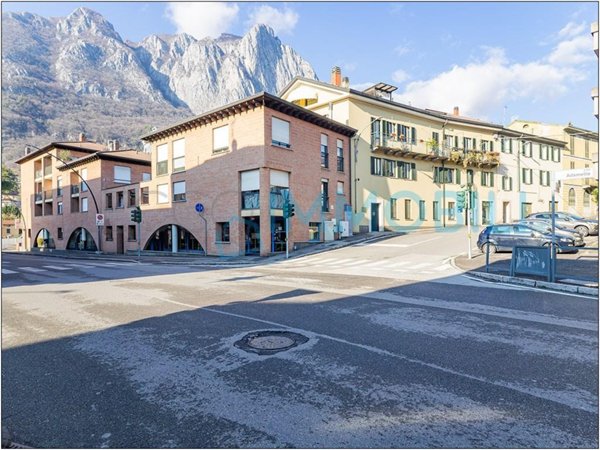 appartamento in vendita a Lecco in zona San Giovanni