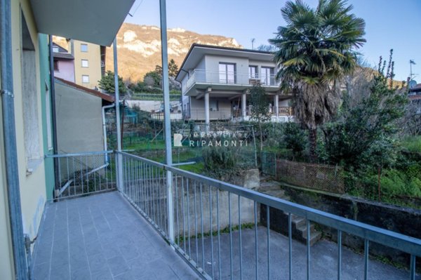 appartamento in vendita a Lecco in zona Maggianico