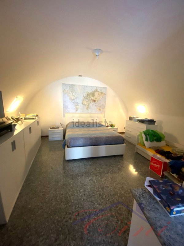 appartamento in vendita a Lecco in zona Castello