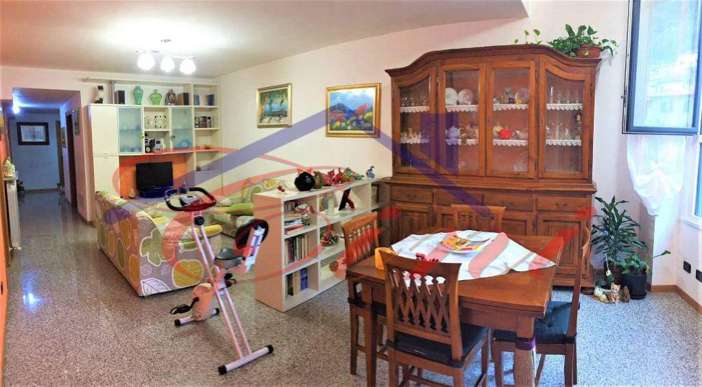 appartamento in vendita a Lecco in zona Rancio