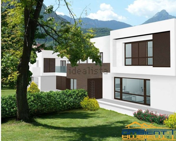 casa indipendente in vendita a Lecco in zona Maggianico