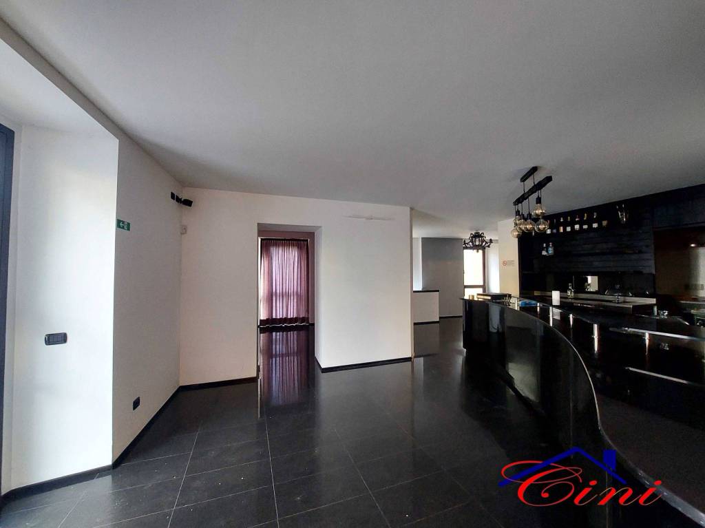 villa in vendita a Lecco in zona Castello
