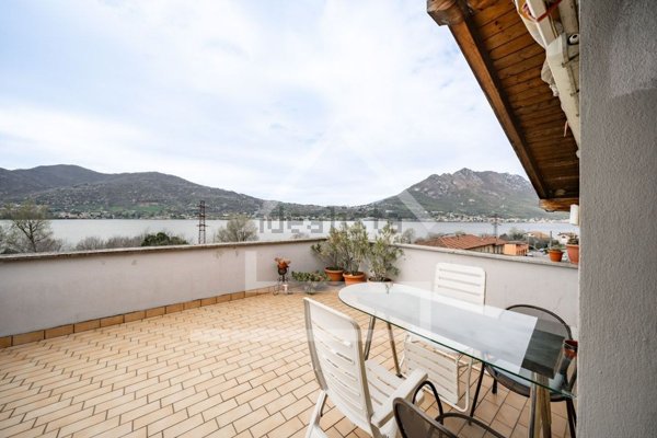 appartamento in vendita a Lecco in zona Chiuso