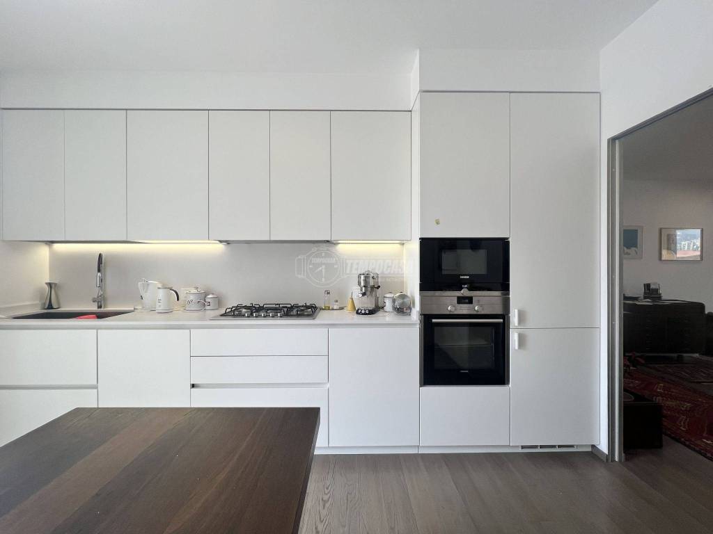 appartamento in vendita a Lecco in zona Lecco Centro