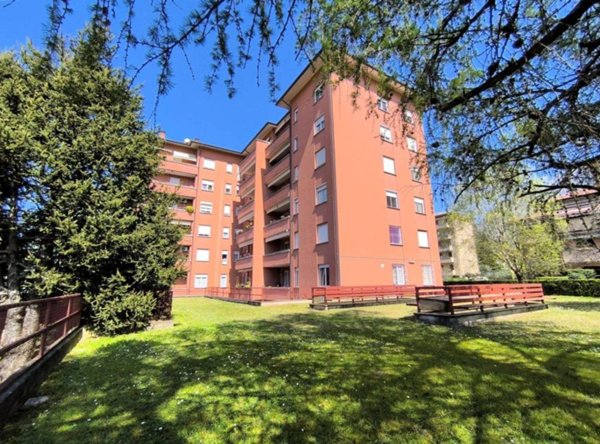 appartamento in vendita a Lecco in zona Belledo