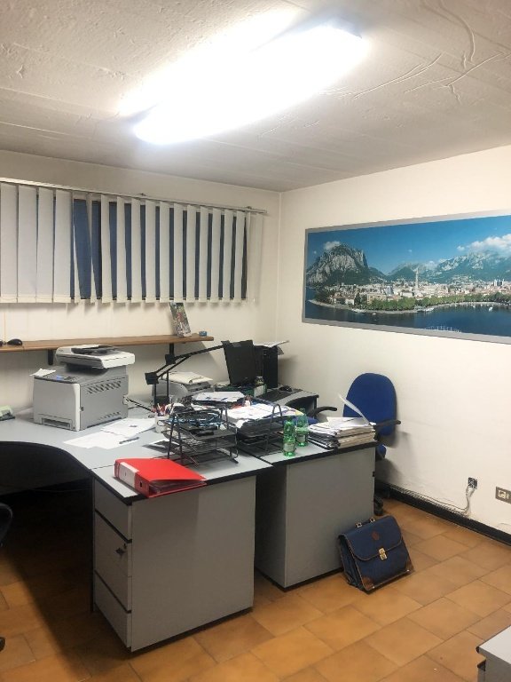 appartamento in vendita a Lecco in zona Lecco Centro
