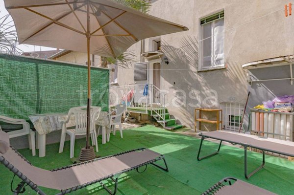 casa indipendente in vendita a Lecco in zona Maggianico