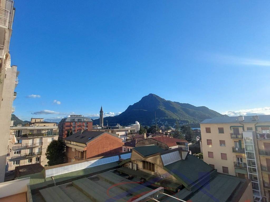 appartamento in vendita a Lecco in zona Viale Turati