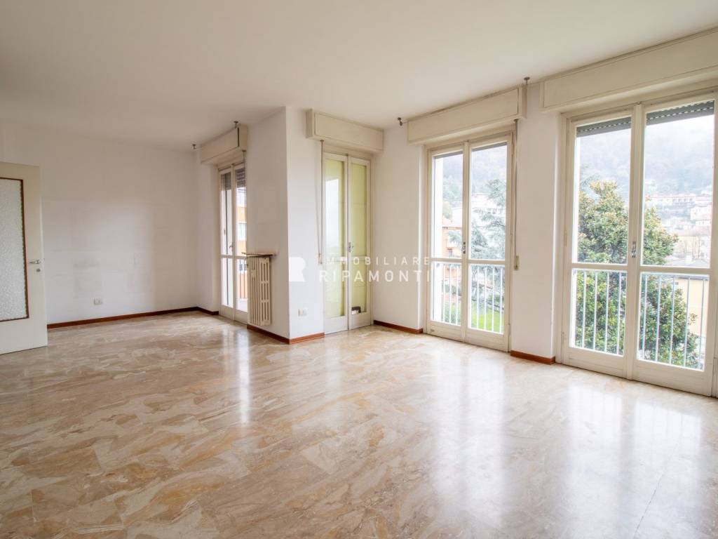 appartamento in vendita a Lecco in zona Maggianico