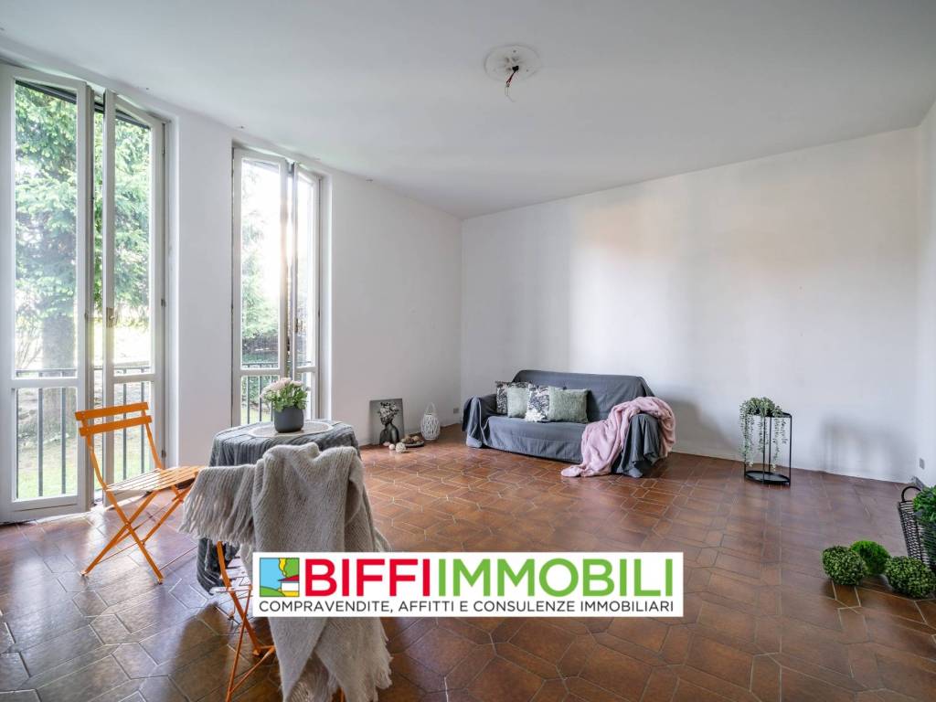 appartamento in vendita a Lecco in zona Germanedo