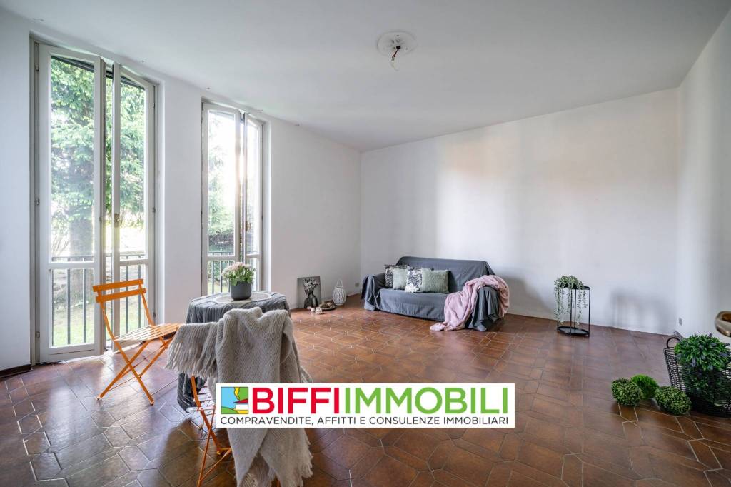 appartamento in vendita a Lecco in zona Germanedo