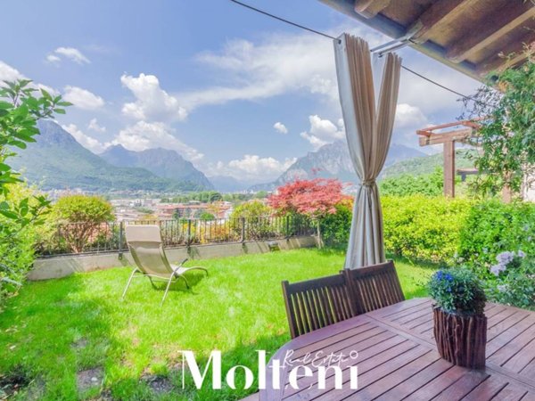 casa indipendente in vendita a Lecco in zona Maggianico