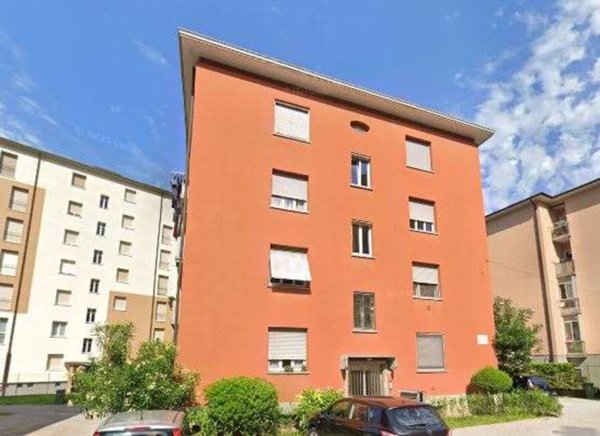 appartamento in vendita a Lecco in zona Belledo