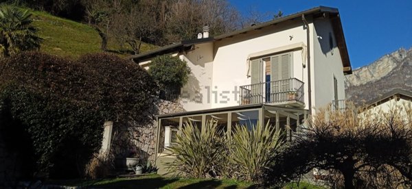 casa indipendente in vendita a Lecco