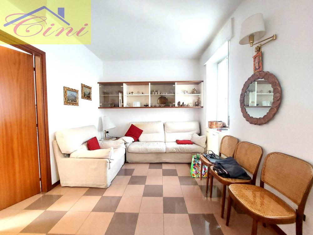 appartamento in vendita a Lecco in zona Maggianico