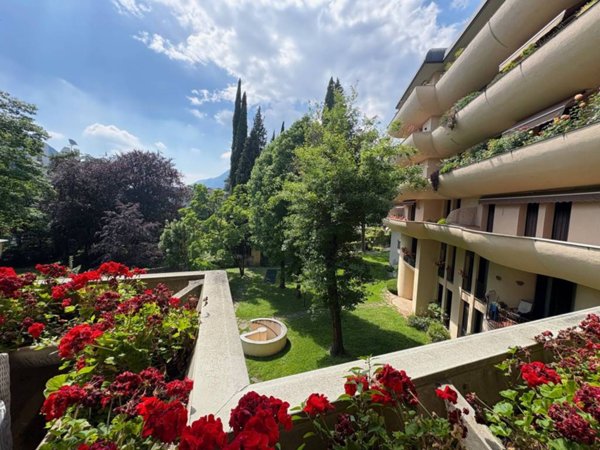 appartamento in vendita a Lecco in zona Caleotto