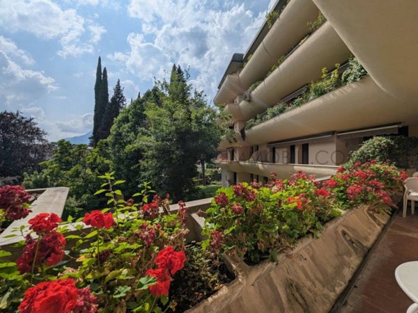 appartamento in vendita a Lecco in zona Bonacina
