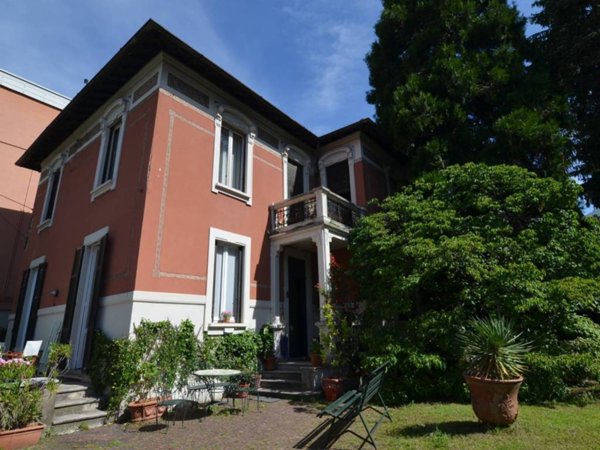 casa indipendente in vendita a Lecco in zona Olate