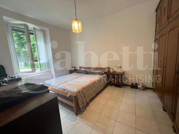 appartamento in vendita a Lecco in zona Castello