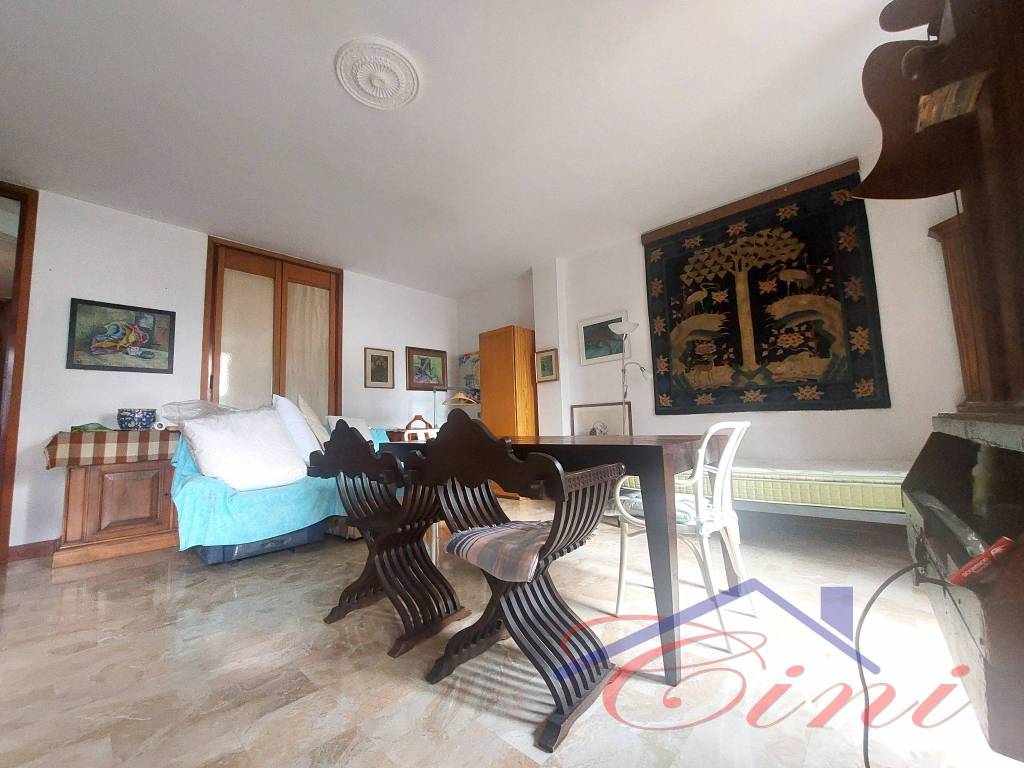 appartamento in vendita a Lecco in zona Viale Turati