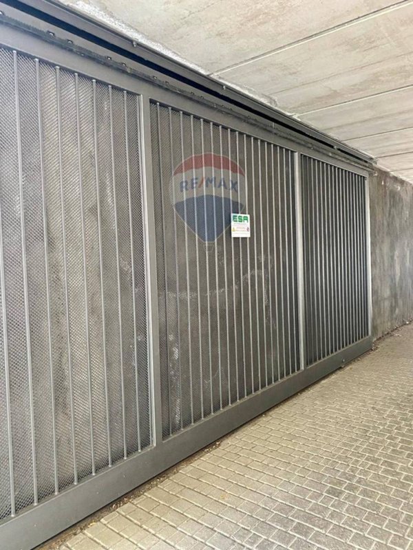 locale di sgombero in vendita a Lecco in zona Lecco Centro