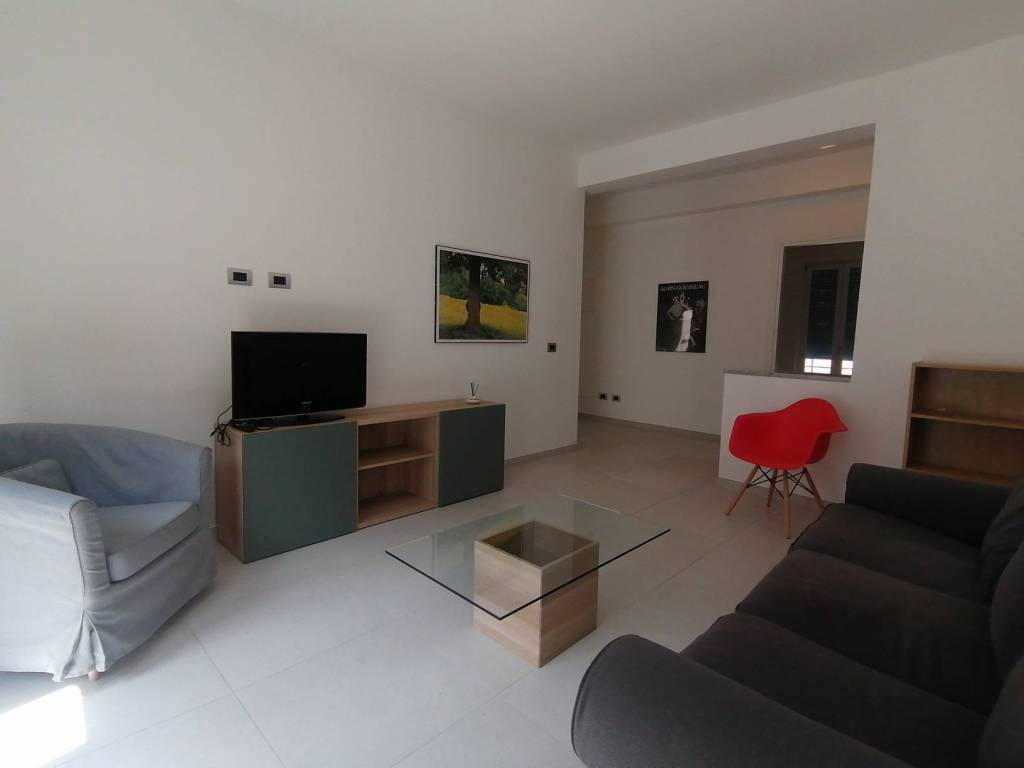 appartamento in vendita a Lecco in zona Viale Turati
