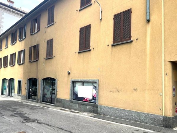 negozio in vendita a Lecco