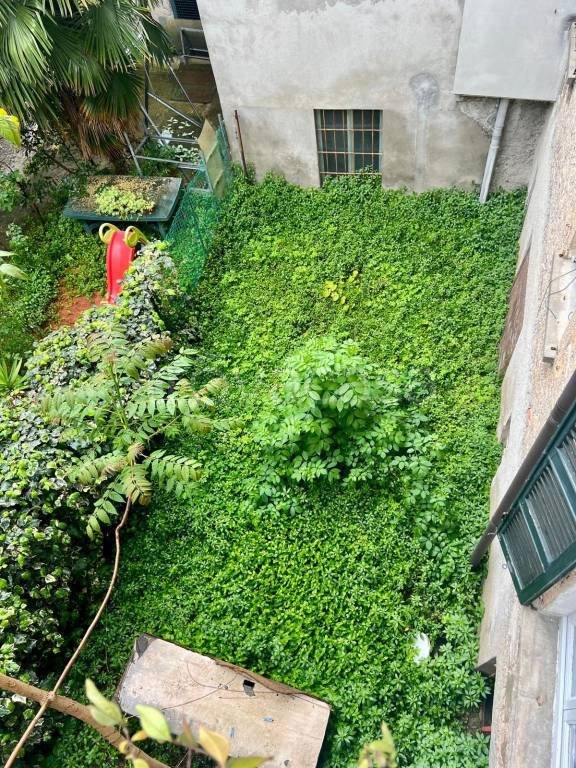 appartamento in vendita a Lecco in zona Acquate
