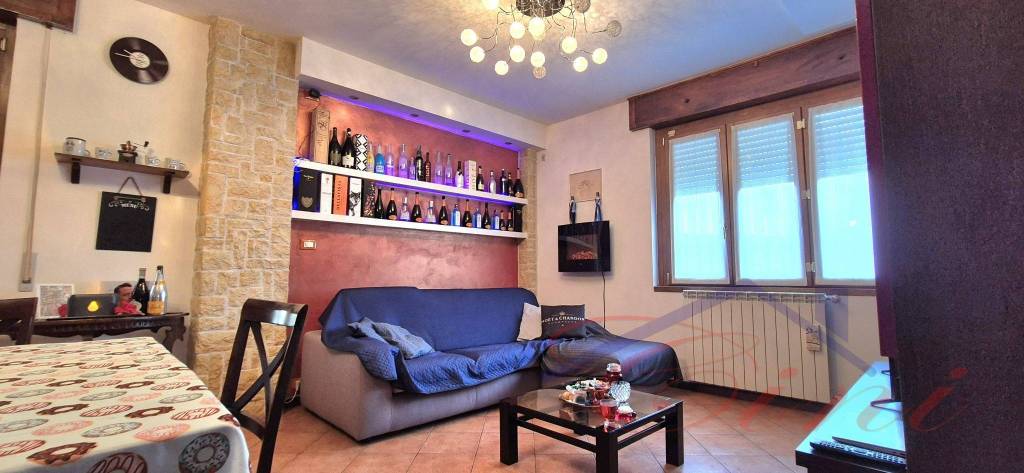 appartamento in vendita a Lecco in zona Maggianico