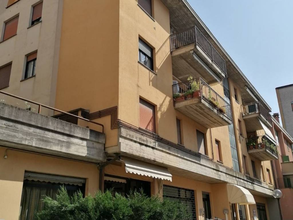 appartamento in vendita a Lecco