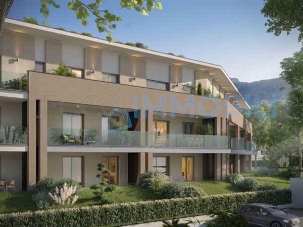 appartamento in vendita a Lecco in zona Acquate