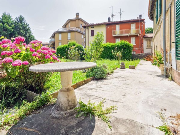 casa semindipendente in vendita a Lecco in zona Maggianico