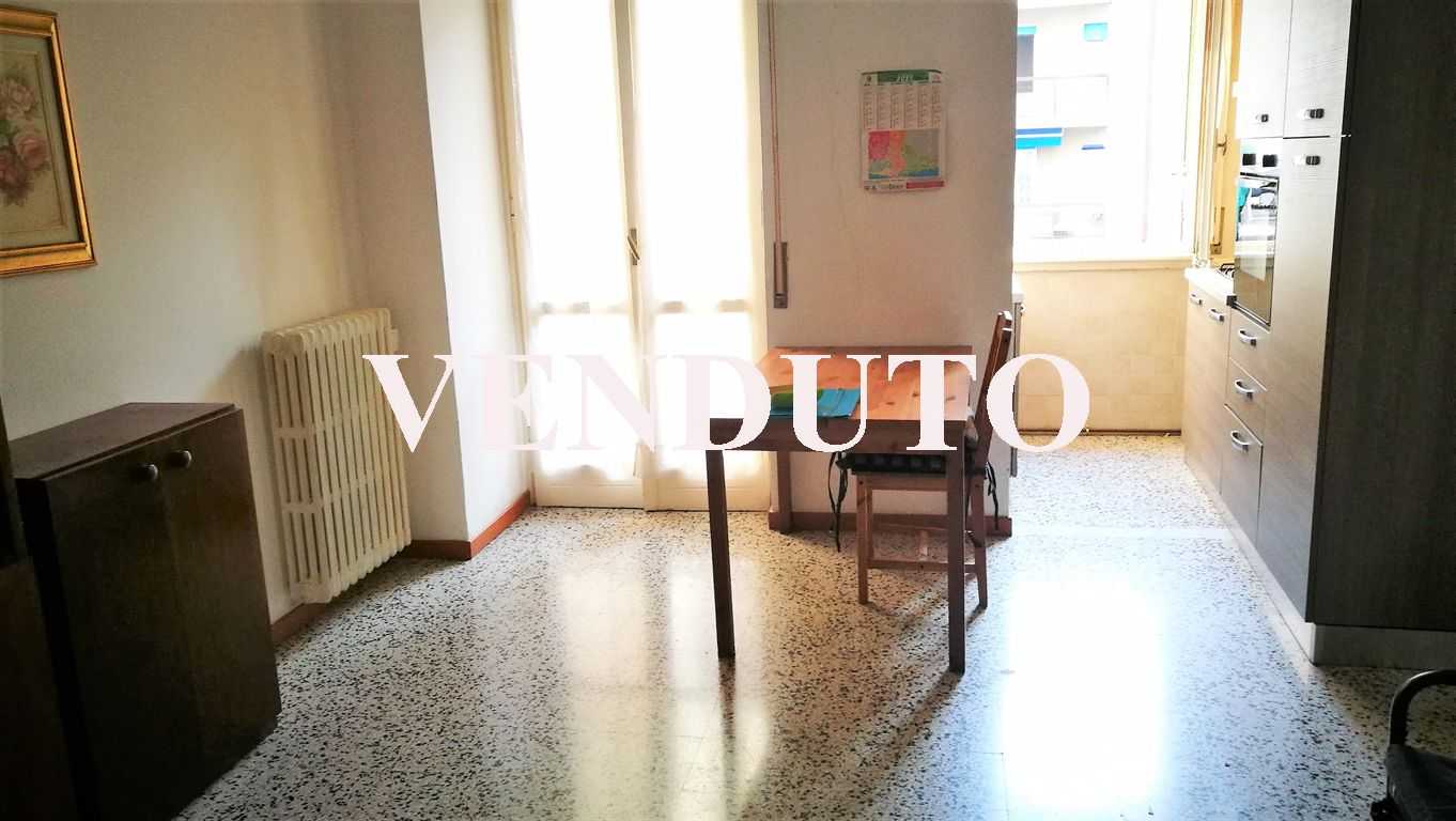 appartamento in vendita a Lecco in zona Viale Turati