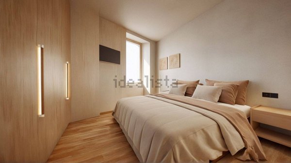 appartamento in vendita a Lecco in zona Pescarenico