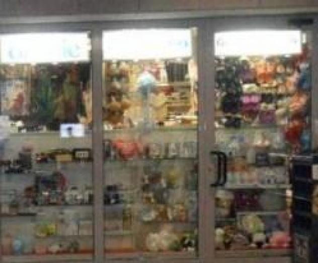 negozio in vendita a Lecco