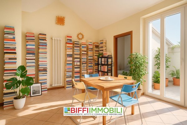 appartamento in vendita a Lecco in zona Pescarenico