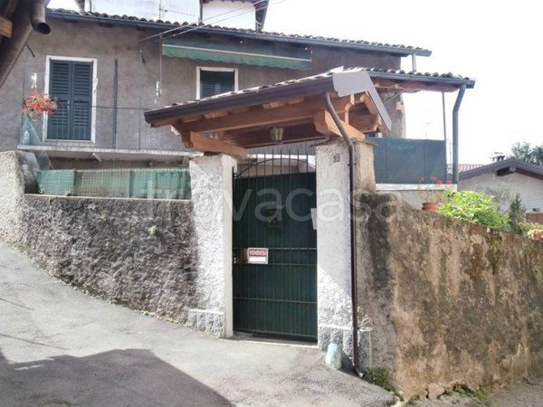 casa indipendente in vendita a Lecco in zona Malnago