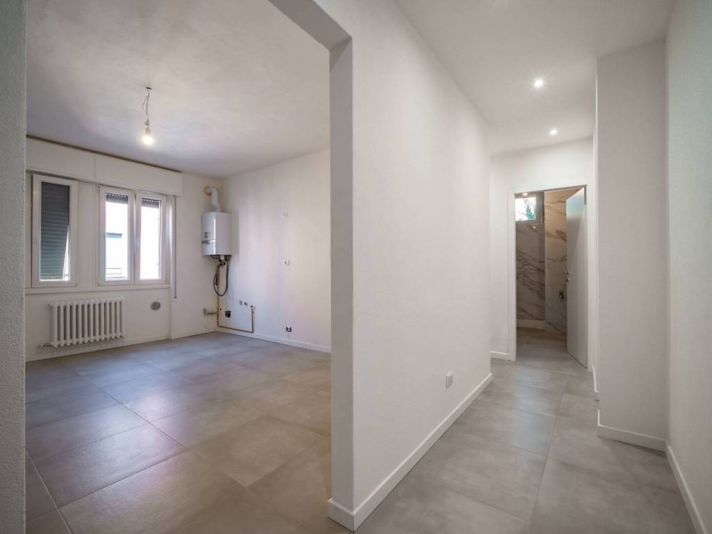 appartamento in vendita a Lecco in zona Belledo