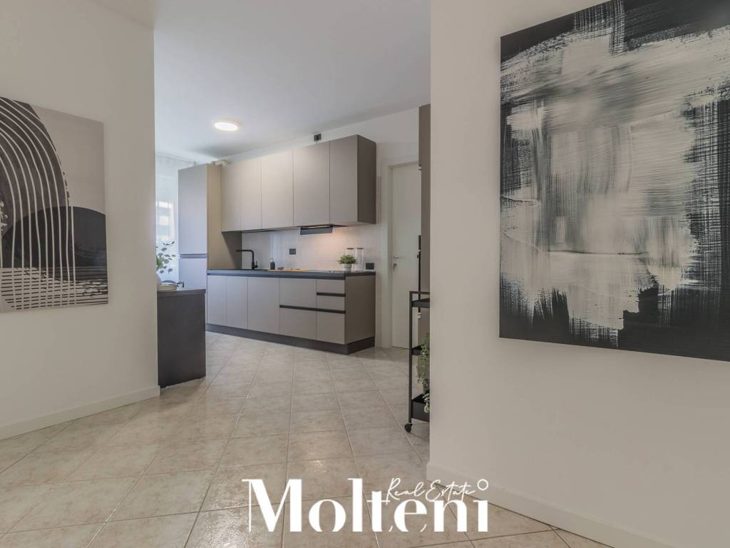 appartamento in vendita a Lecco in zona Caleotto