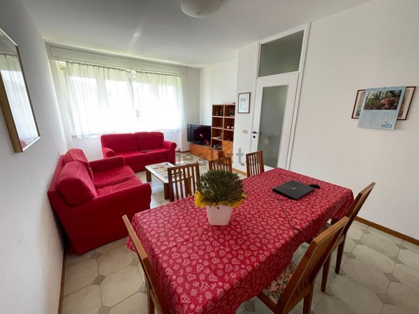 appartamento in vendita a Lecco in zona Caleotto