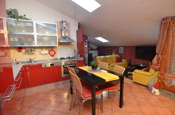 appartamento in vendita a Lecco in zona Chiuso