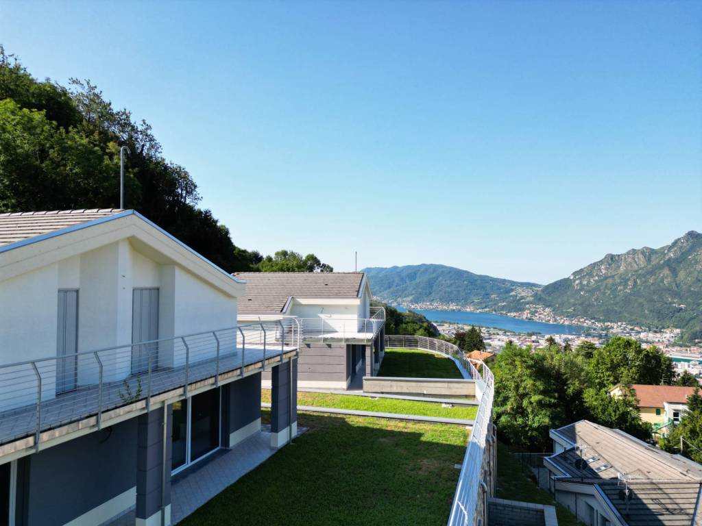 casa indipendente in vendita a Lecco in zona Acquate